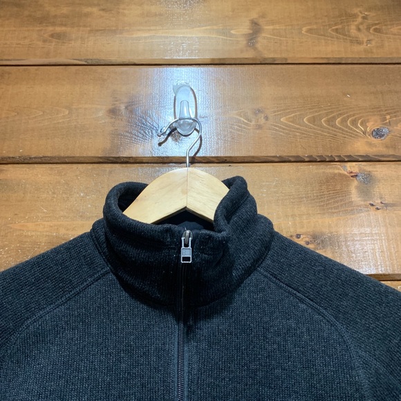 Patagonia Black 1/2 Zip Better Sweater Fleece - Picture 2 of 5